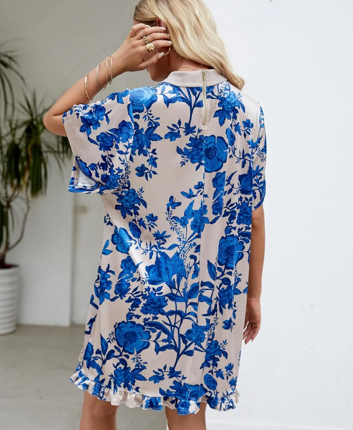 Aimiray Women's Vintage Velvet Dress Round Neck Short Sleeve Floral Printed Mini Flowy Dress